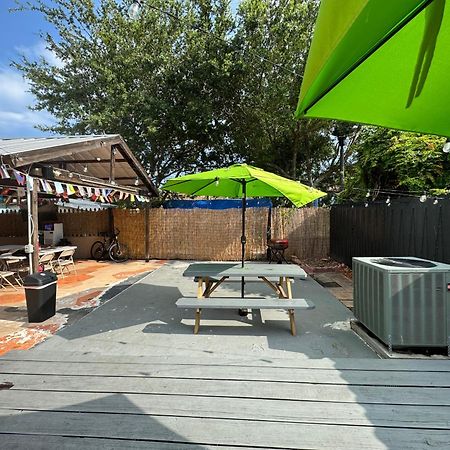 Wynwood Beds Hostel ไมอามี ภายนอก รูปภาพ