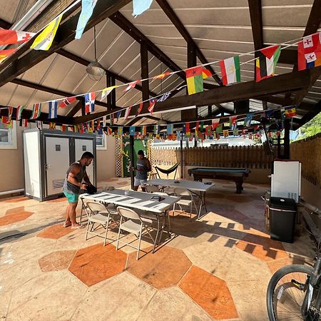 Wynwood Beds Hostel ไมอามี ภายนอก รูปภาพ
